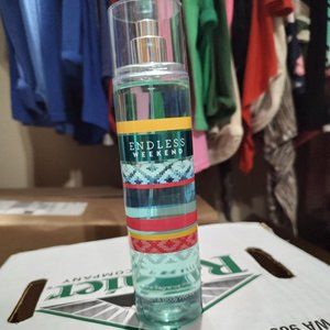 Bath and Body Works Endless Weekend spray